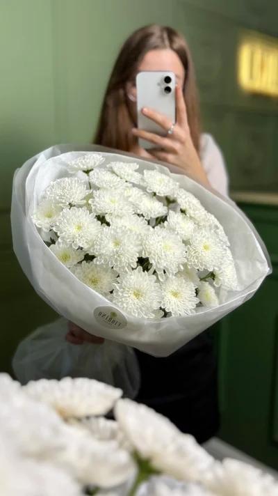 Монобукет из хризантем Балтика, S 3